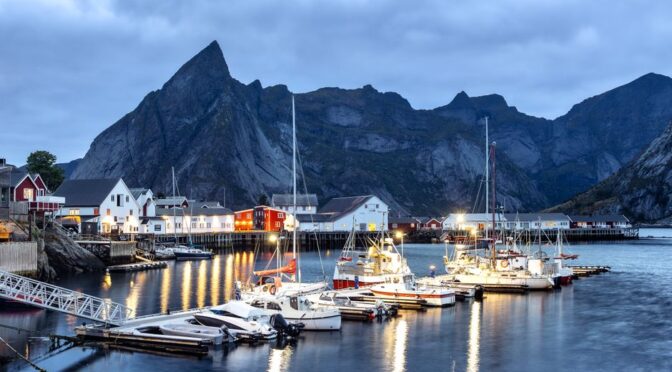 Mat og Drikke: En Reise Gjennom Norske Smaker